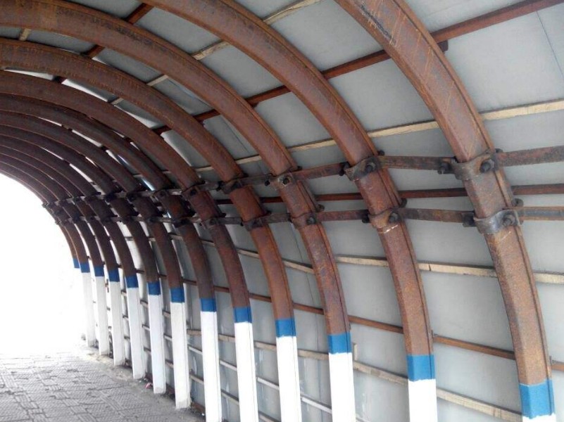 如何加固U型钢支架