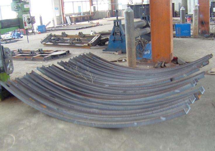 U型钢支架施工前需做哪些准备工作？